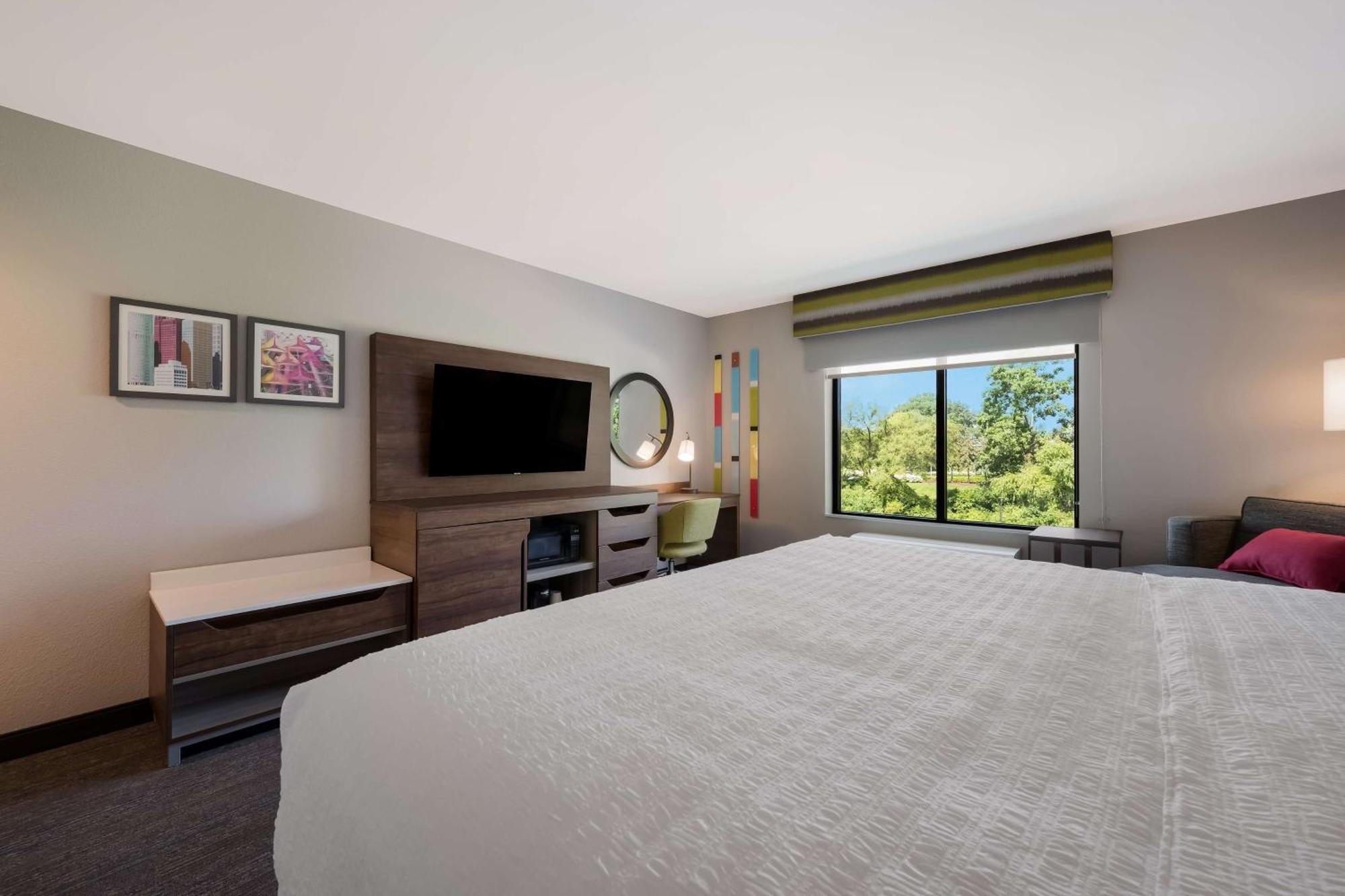 Hampton Inn By Hilton Detroit Саутфилд Экстерьер фото