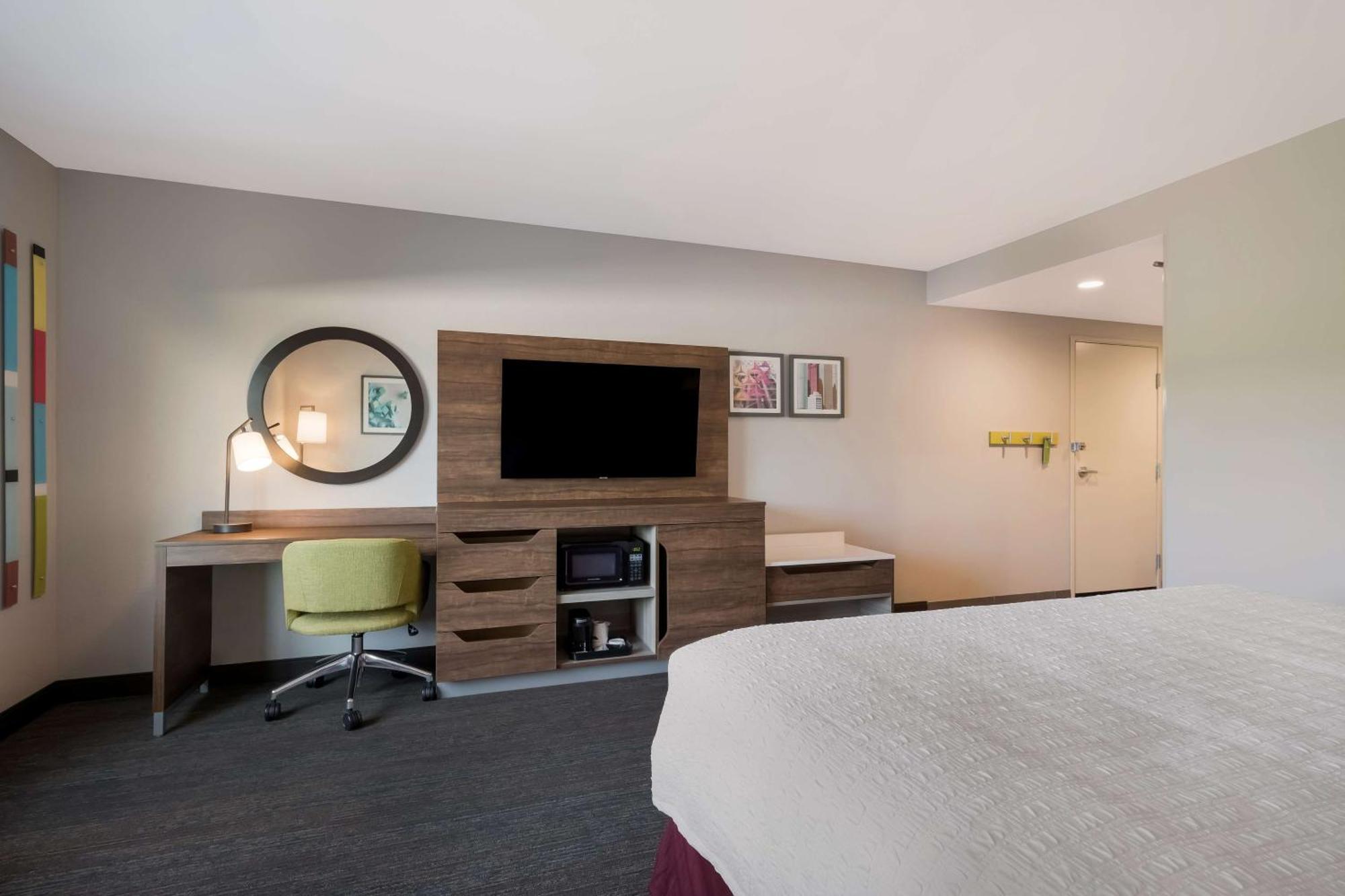 Hampton Inn By Hilton Detroit Саутфилд Экстерьер фото